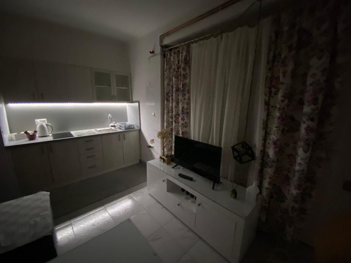 Deluxe Apartment Tuzla Exterior photo